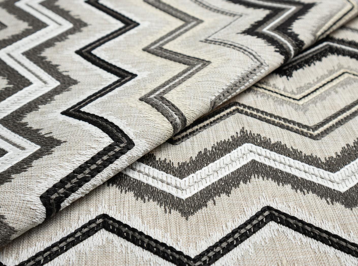 Fabric Veranda Zig Zag 07 Iron Fabric Veranda Zig Zag 07 Iron