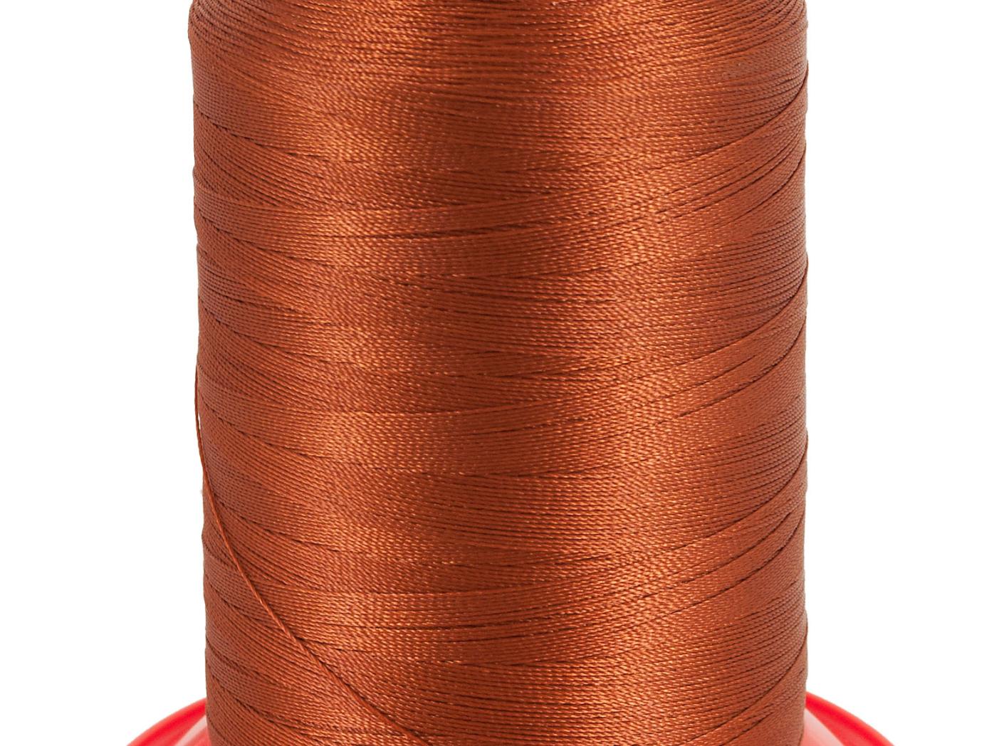 Sewing thread Serafil 40, 172 Rusty brown, 1200m/rl Sewing thread Serafil 40, 172 Rusty brown, 1200m/rl