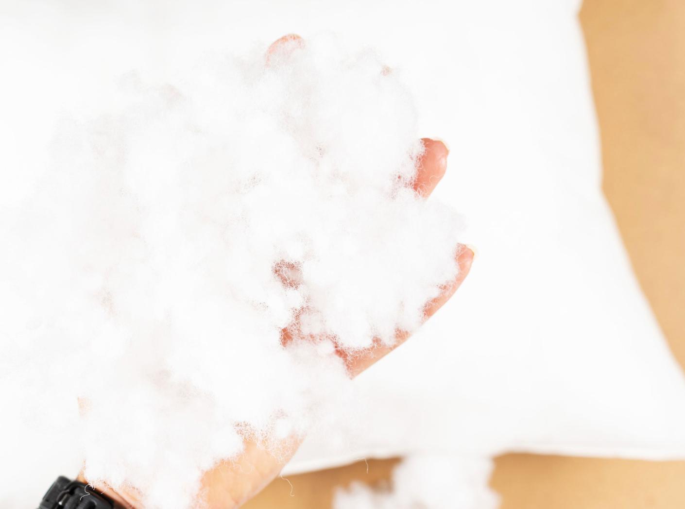 Ball fibre Iwo polyester, 1kg/fp Ball fibre Iwo polyester, 1kg/fp