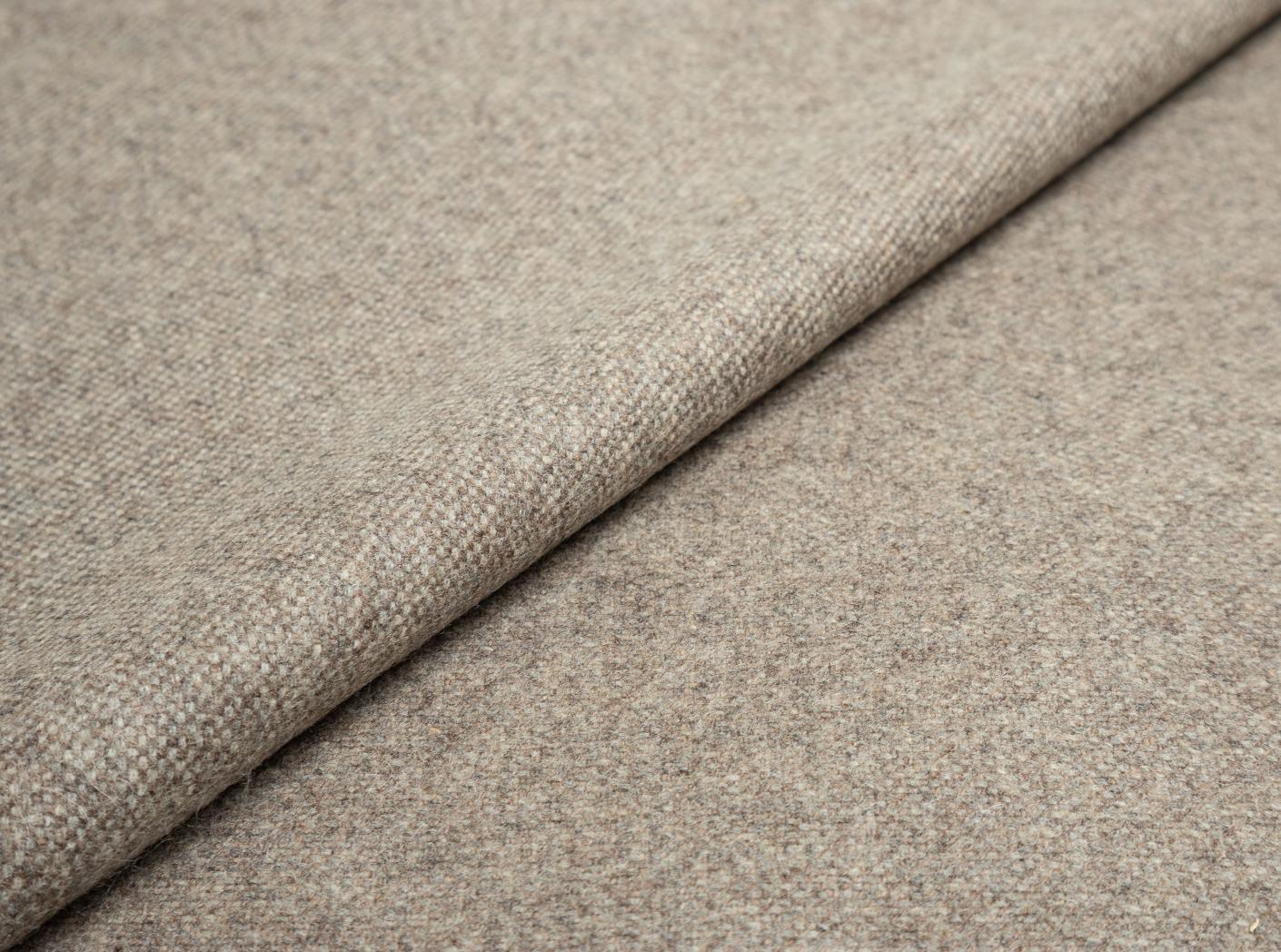 Fabric Margrethe 632 Feather Fabric Margrethe 632 Feather