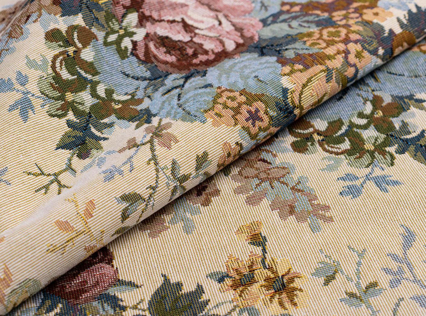 Fabric Nostalgi Rose Fabric Nostalgi Rose