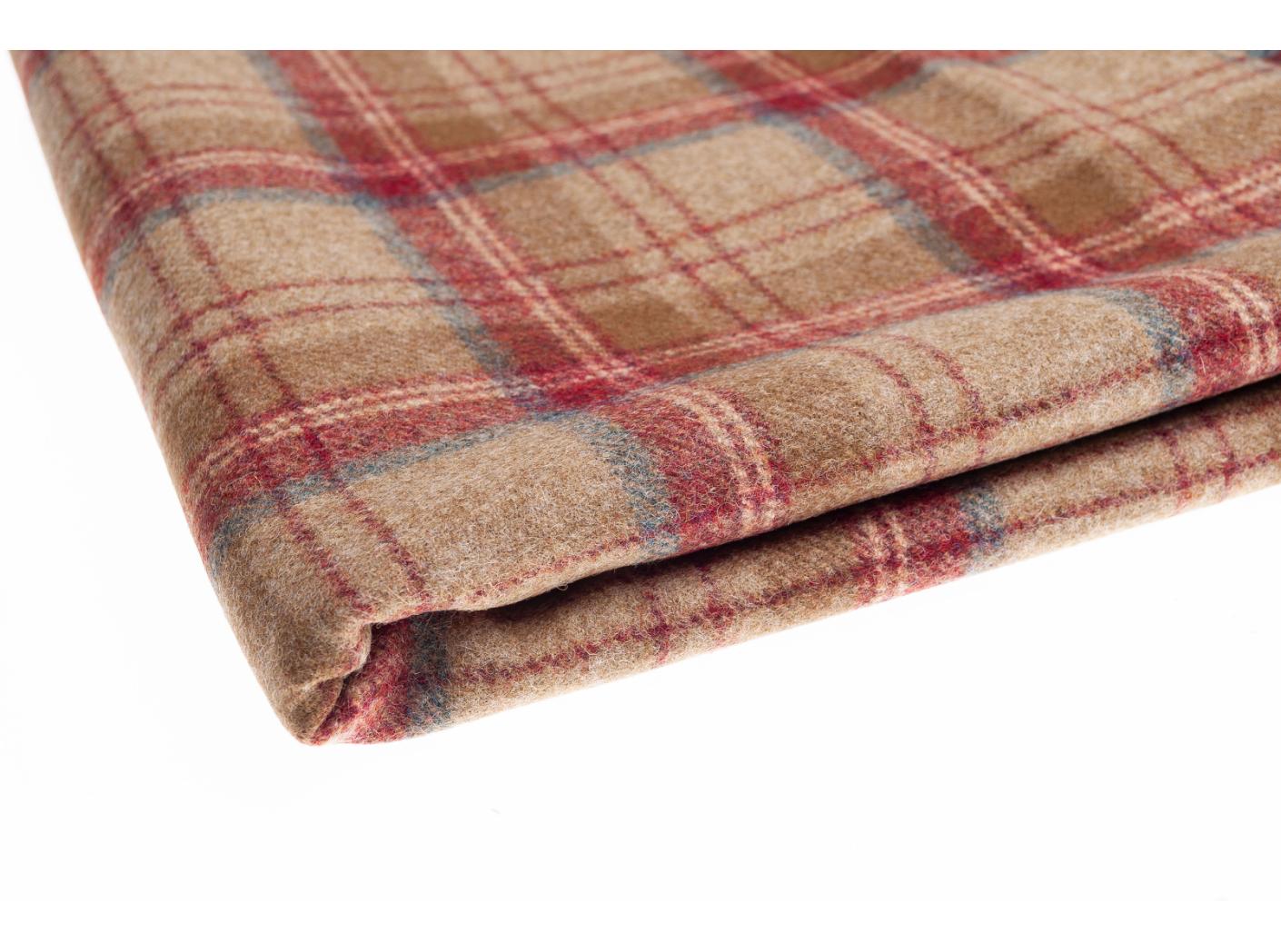 Fabric Howden Scarlet Fabric Howden Scarlet