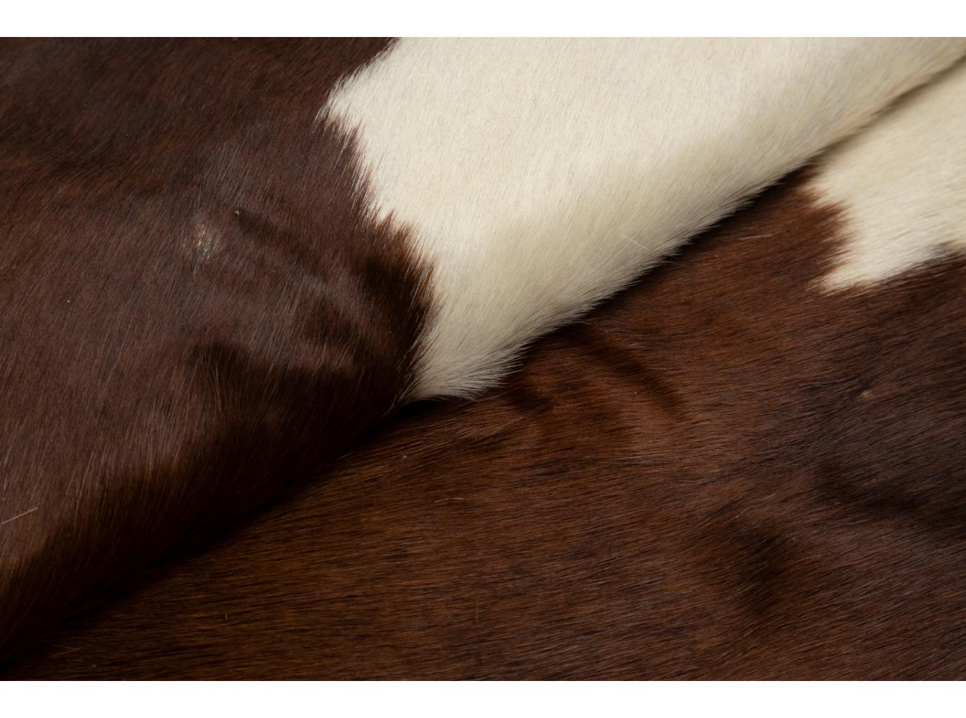 Cow hide Brown/White with hair Cow hide Brown/White with hair