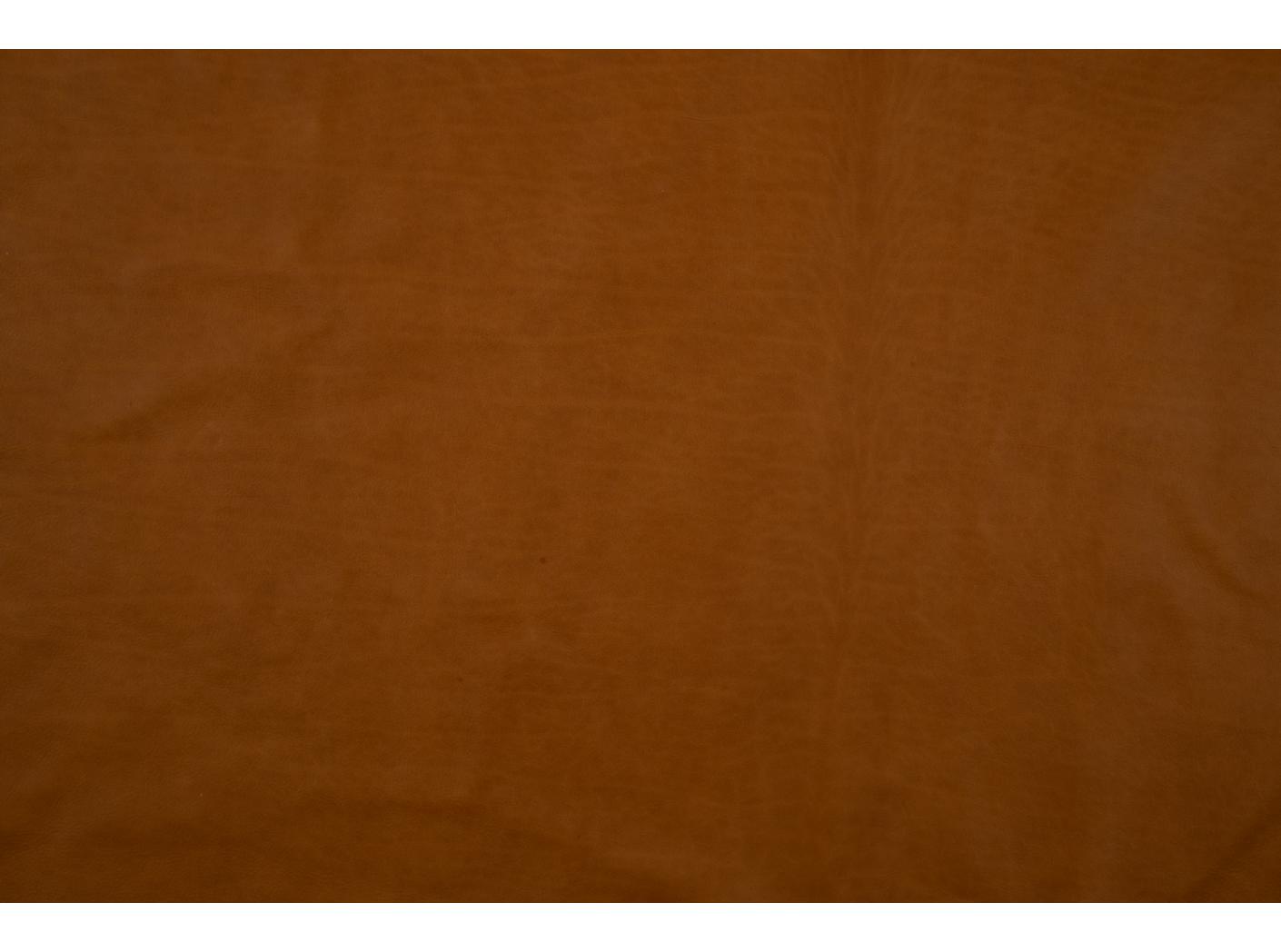 Leather Vitoria M olive-tanned Oak Leather Vitoria M olive-tanned Oak