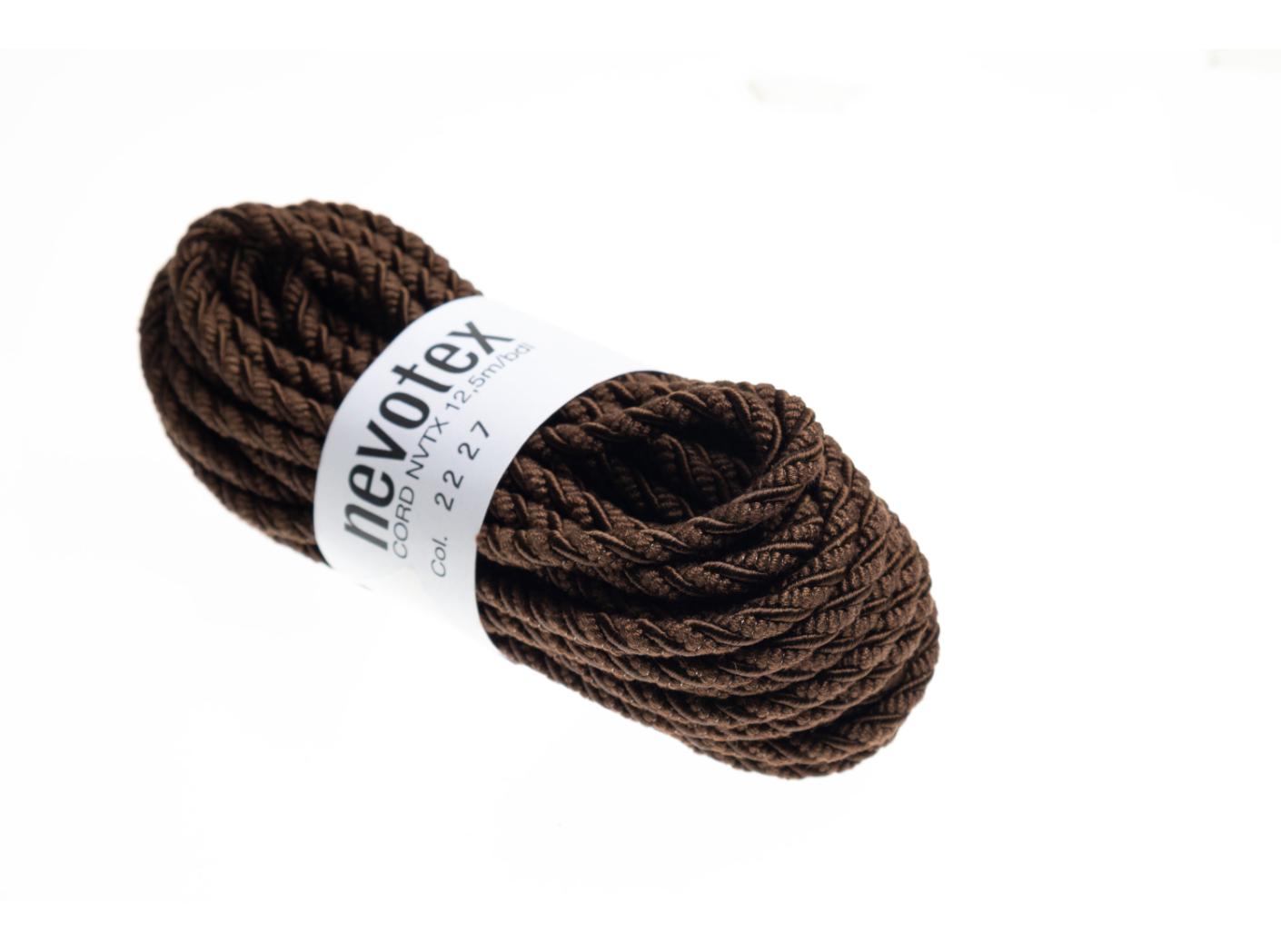 Cord NVTX matt/shiny 2227 Brown, 12,5m/fp Cord NVTX matt/shiny 2227 Brown, 12,5m/fp