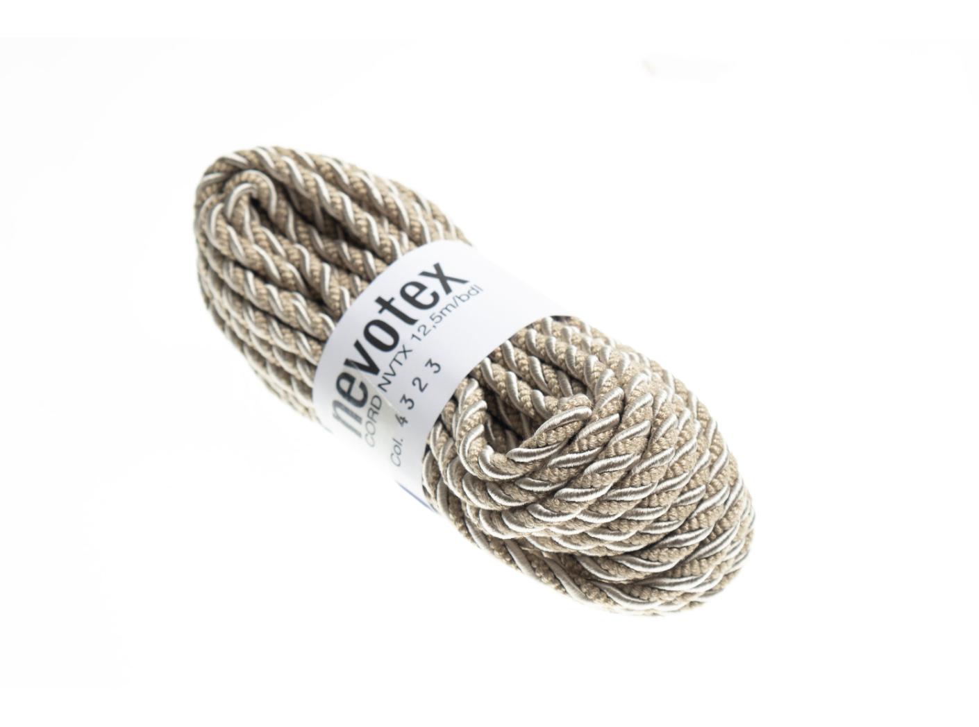 Cord NVTX matt/shiny 4323 Light beige, 12,5m/fp Cord NVTX matt/shiny 4323 Light beige, 12,5m/fp