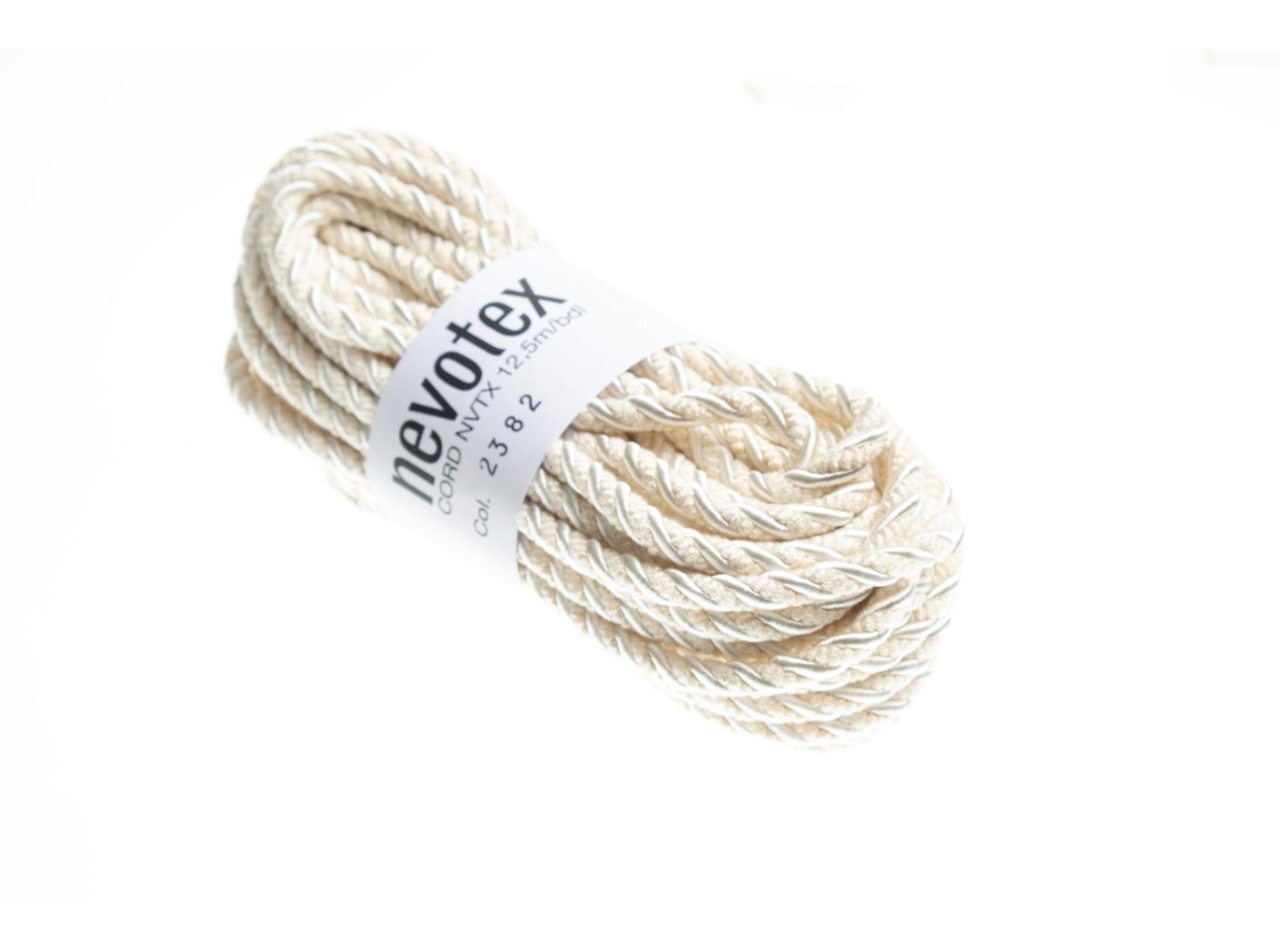 Cord NVTX matt/shiny 2382 Off white, 12,5m/fp Cord NVTX matt/shiny 2382 Off white, 12,5m/fp