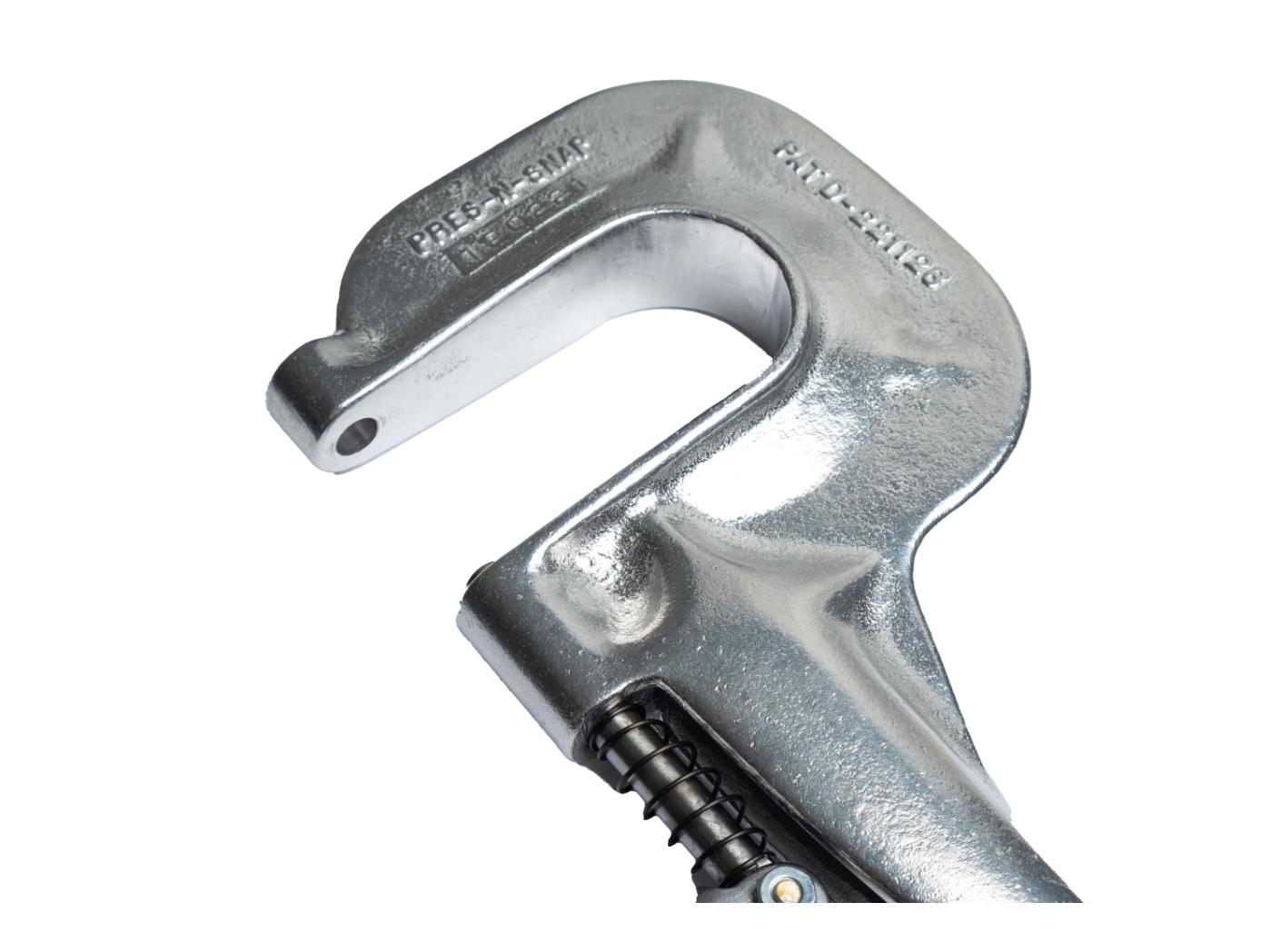 Plier Hoover for eyelet and washer/snap fasteners Plier Hoover for eyelet and washer/snap fasteners