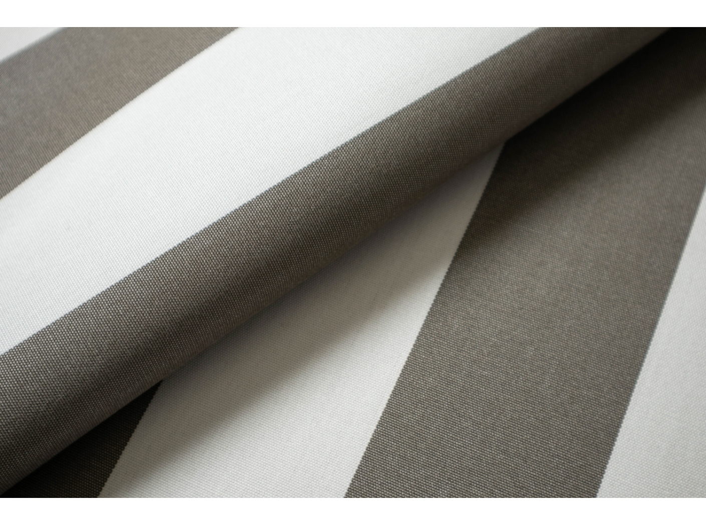 Fabric Garden Stripe 01447 Mud Fabric Garden Stripe 01447 Mud