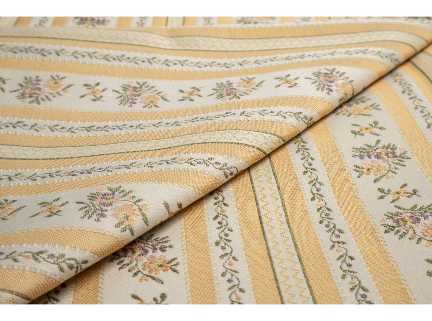 Fabric Lovisa 11/42 Gold Fabric Lovisa 11/42 Gold