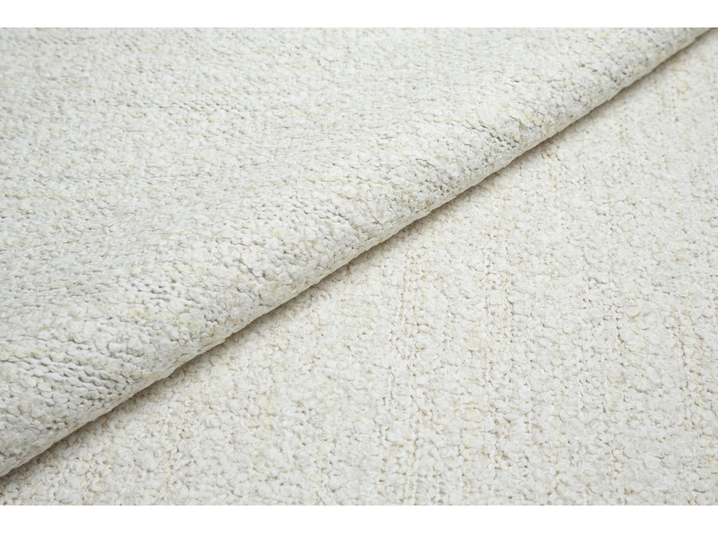 Fabric Marlon A6Q3 Off white Fabric Marlon A6Q3 Off white