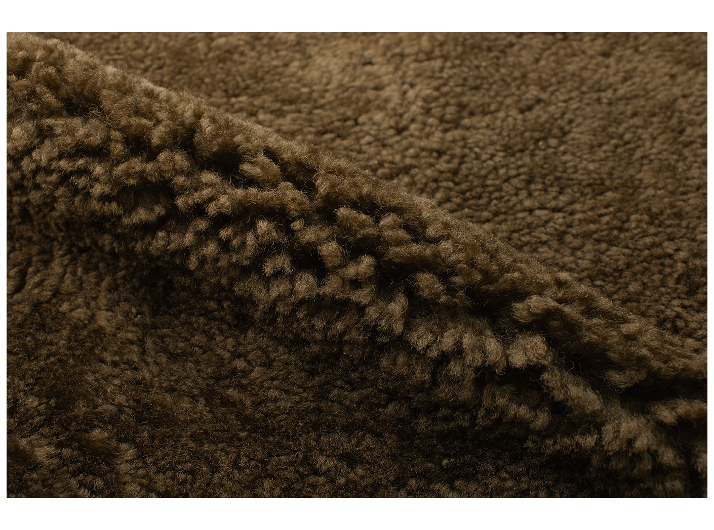 Sheepskin Canberra Oeko-Tex Olive green Sheepskin Canberra Oeko-Tex Olive green