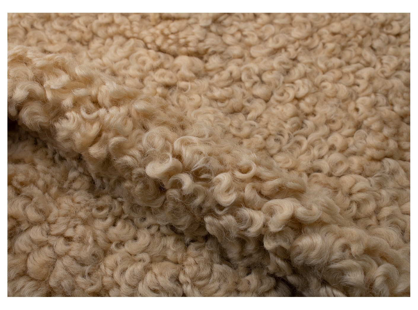 Sheepskin Canberra OEKO-TEX Honey Sheepskin Canberra OEKO-TEX Honey