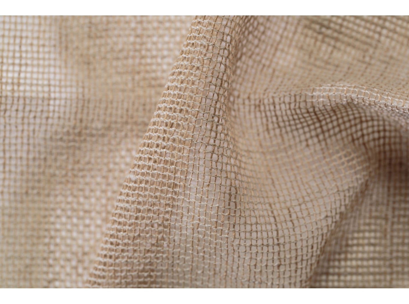 Curtain Bari FR 004 Sand, 300cm Curtain Bari FR 004 Sand, 300cm