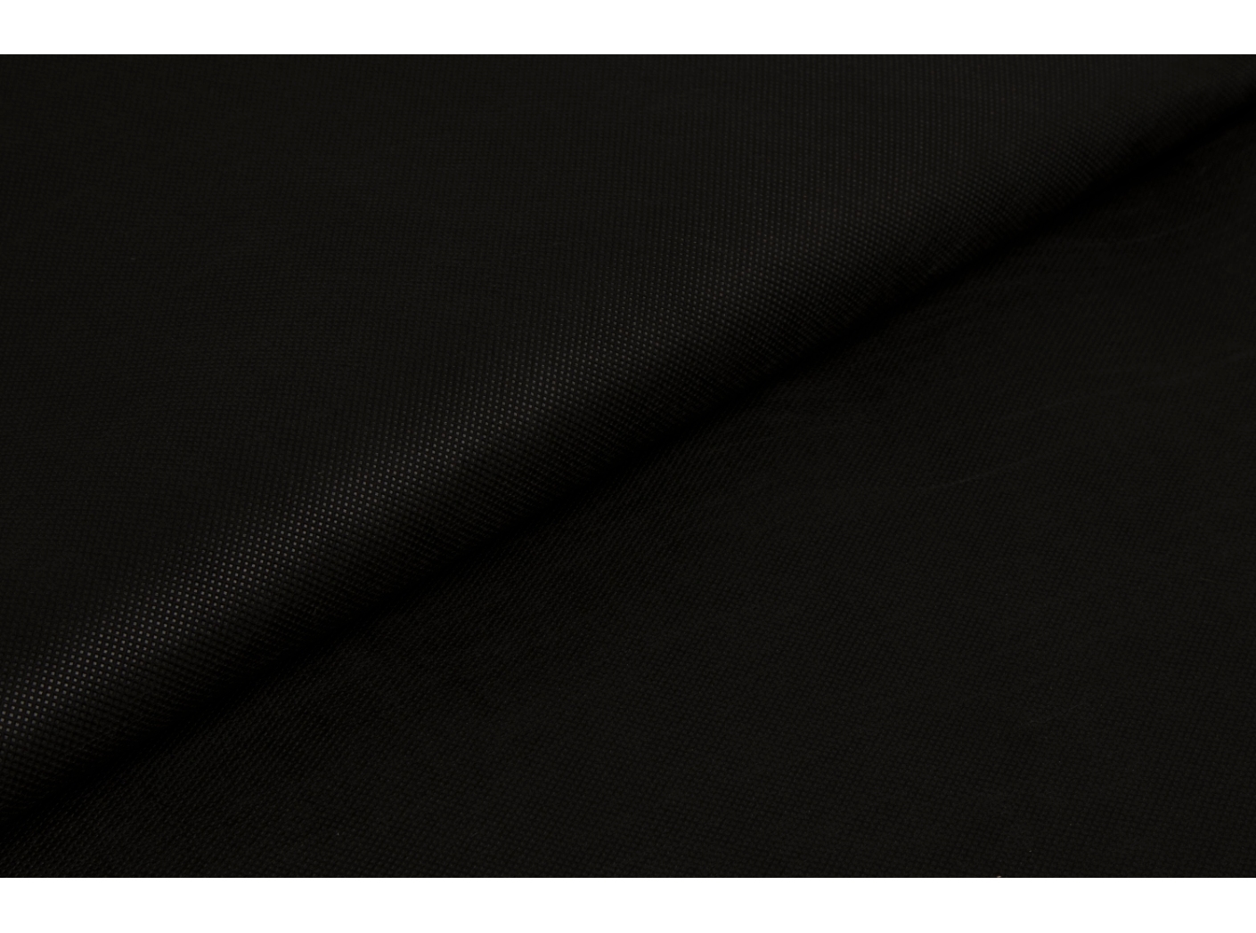 Nonwoven Spunbond Black, 70g, 160cm, 250m/rl Nonwoven Spunbond Black, 70g, 160cm, 250m/rl