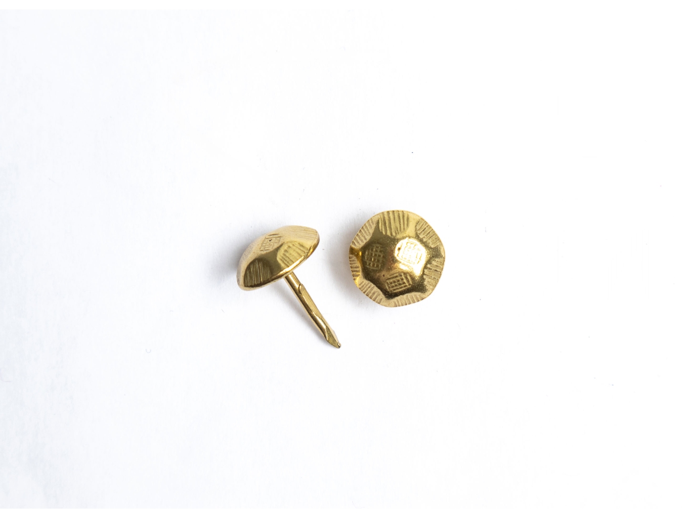 Decorative nails Brass Z9H, Ø11mm, 1000pc/fp Decorative nails Brass Z9H, Ø11mm, 1000pc/fp