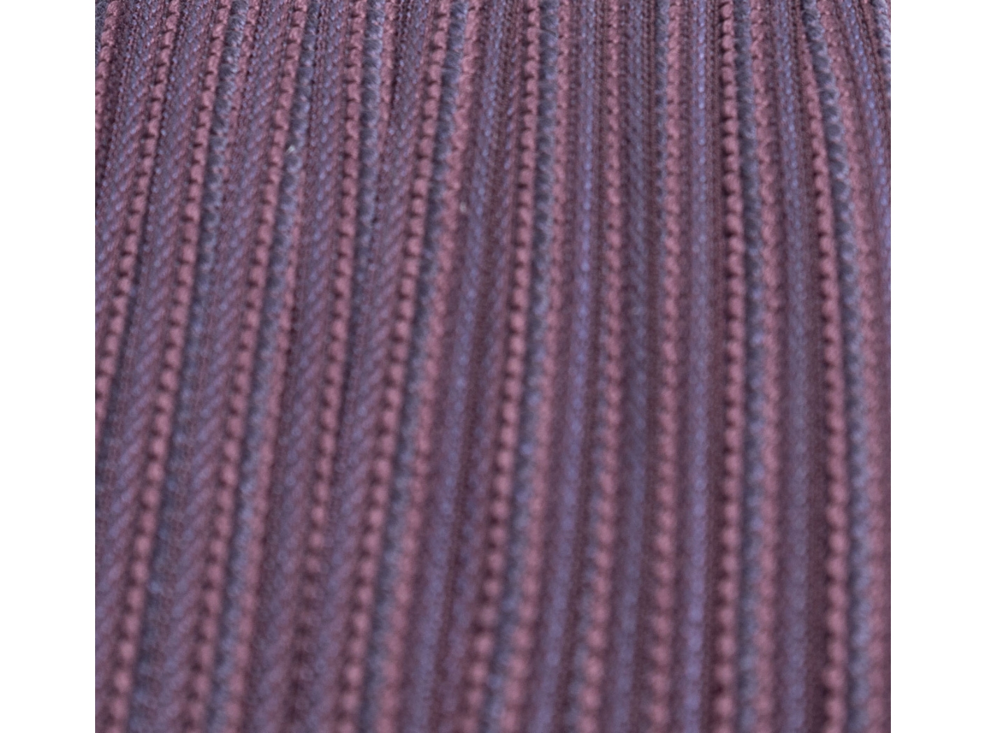 Decoration band NVTX 6957 Purple, 25m/fp Decoration band NVTX 6957 Purple, 25m/fp