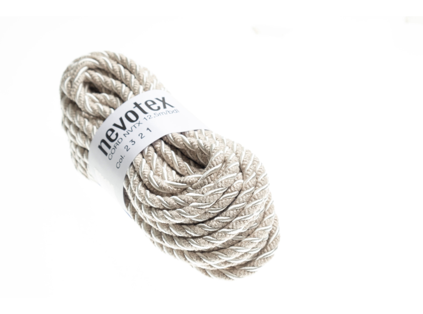 Cord NVTX matt/shiny 2321 Grey-white, 12,5m/fp Cord NVTX matt/shiny 2321 Grey-white, 12,5m/fp