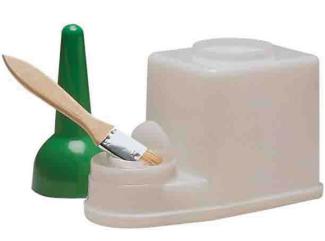 Glue container with brush, 1,5lit Glue container with brush, 1,5lit